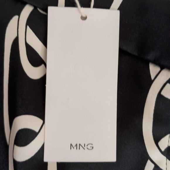 Mango Chic Silky Black & White Chain Print Elastic Waist Pants Women’s SZ M NWT - Picture 8 of 14